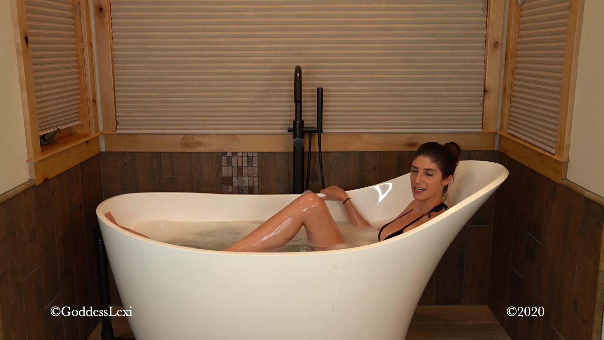 Bathtub Beta Bitch