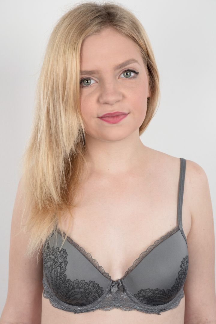 Photo HD Taylor Moda - 1