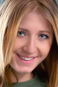 Photo HD Aria Logan - 8