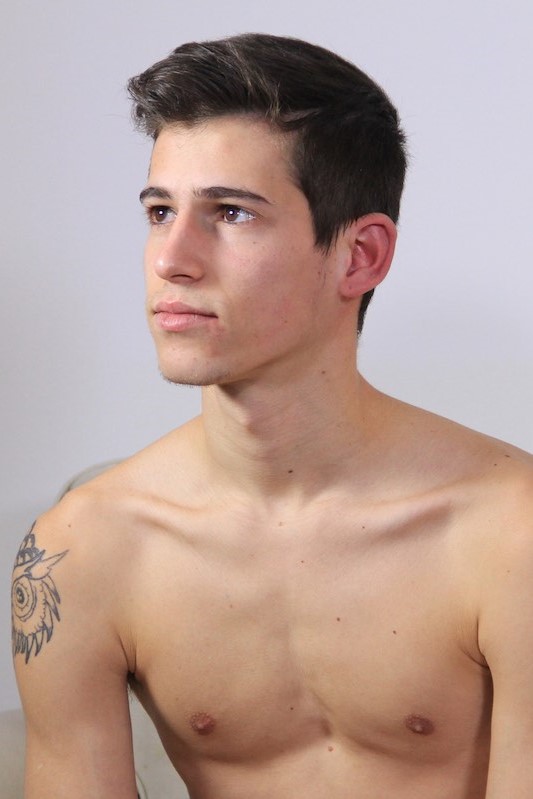 Photo HD Alec Loob - 3