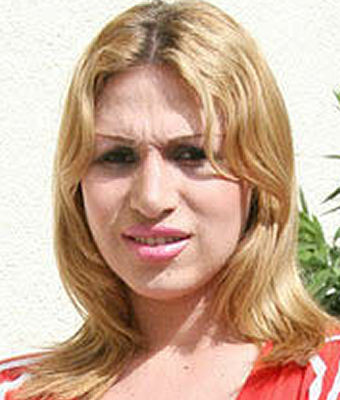 Andreia Meclaine Tranny Surprise