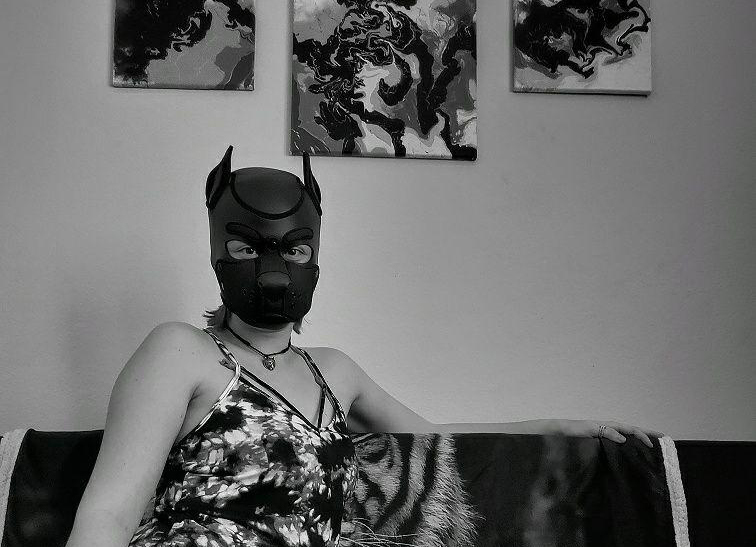 OneStretchyPup Interracial