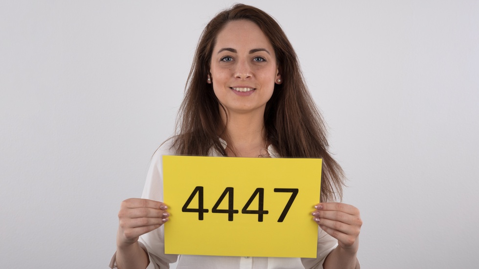 Oxana (4447)