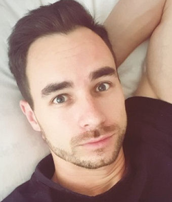 Thomas Novy Masturbation