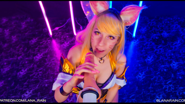 K/DA Ahri Invites You Backstage