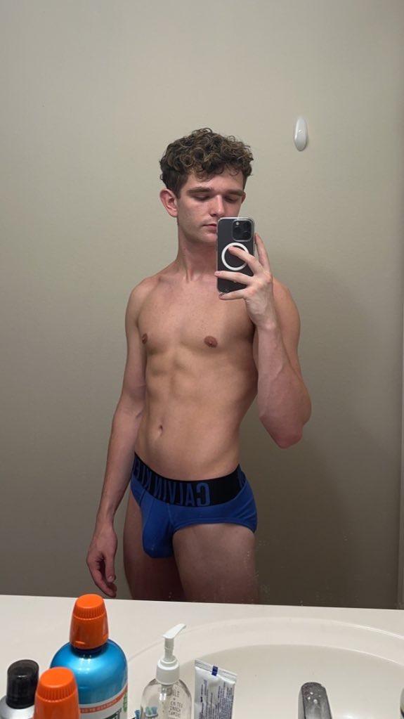 Photo HD Canyon Cole - 10