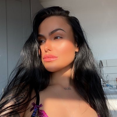 Photo HD Saskia Jade - 7