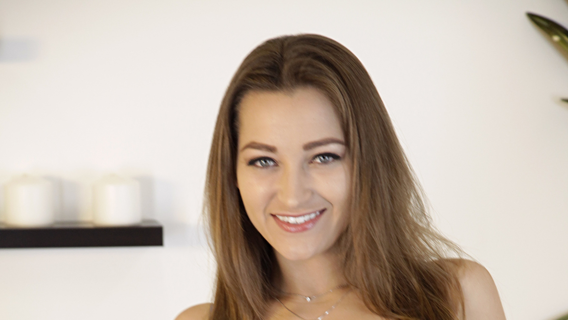Dani Daniels Solo