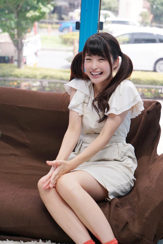 Photo HD Karin Maizono - 5