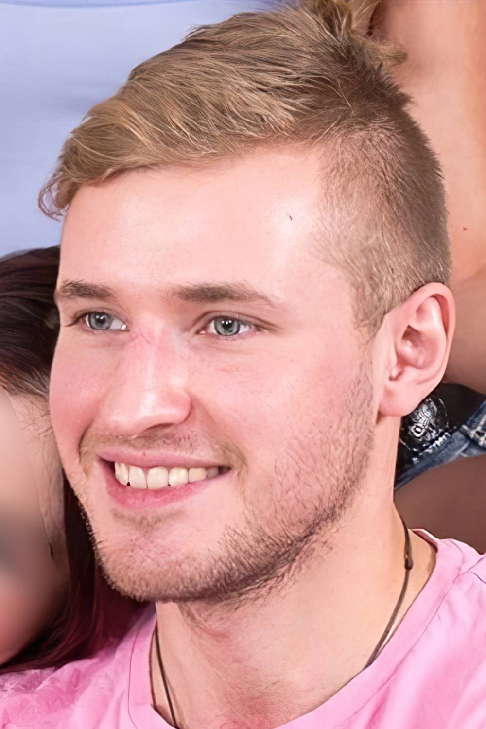 Leo Dee Gorge profonde