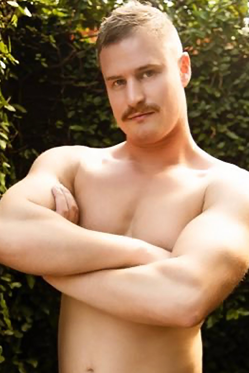 Jordi Massive Anulingus