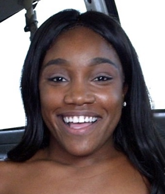 Mercedes Afrika Facial