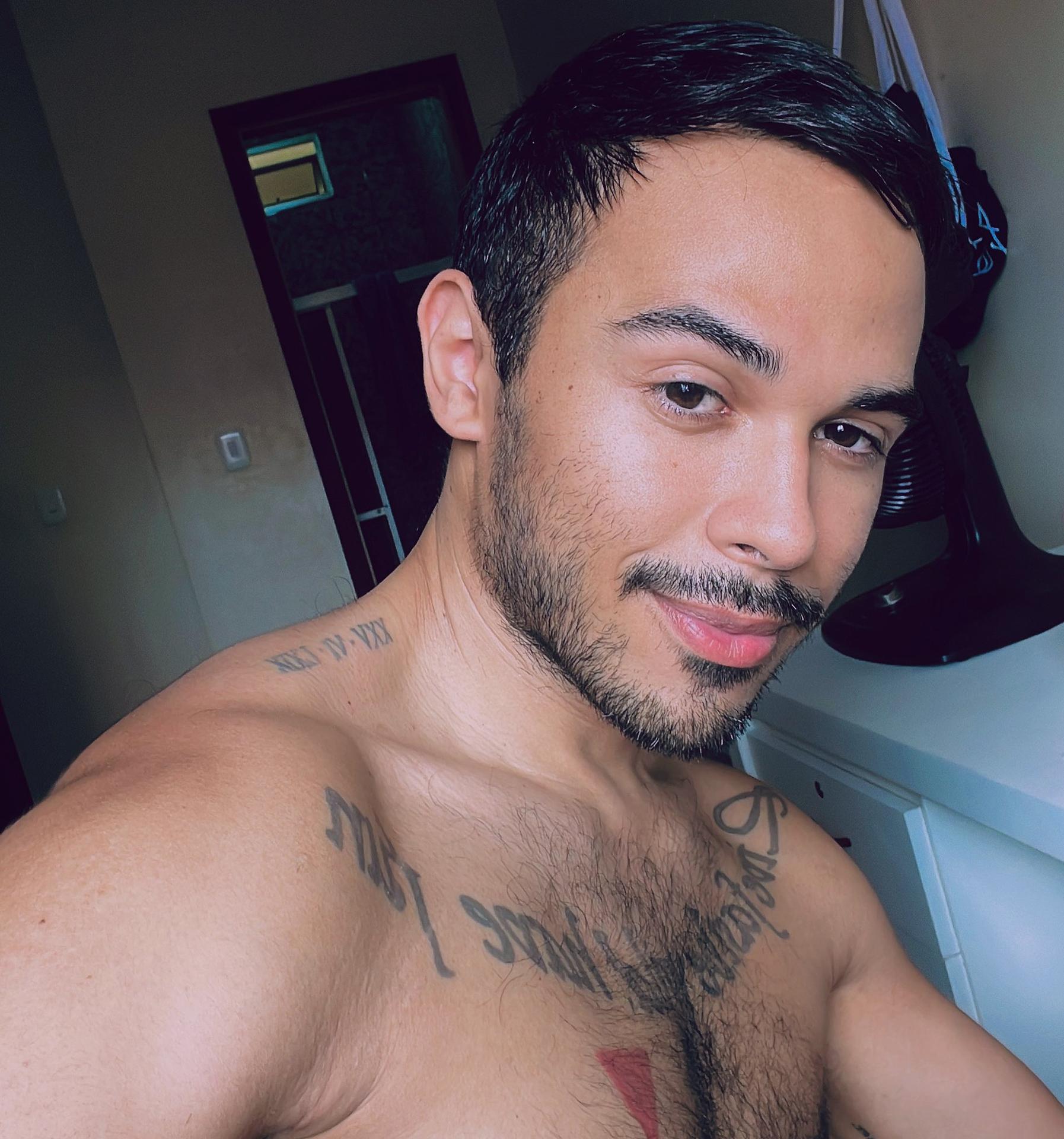 Apolo Sanchez Anulingus