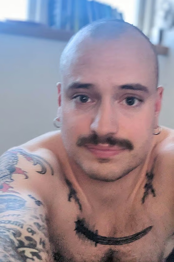 Damien Switch Fessée