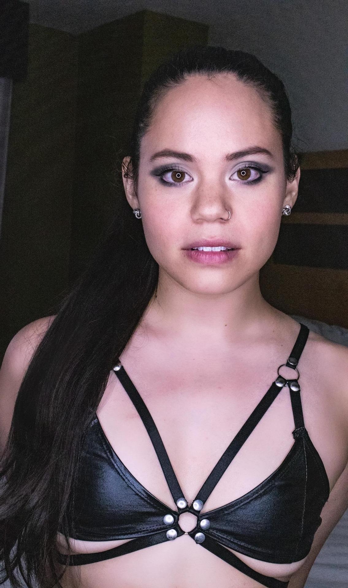 Photo HD Princess Sativa - 3