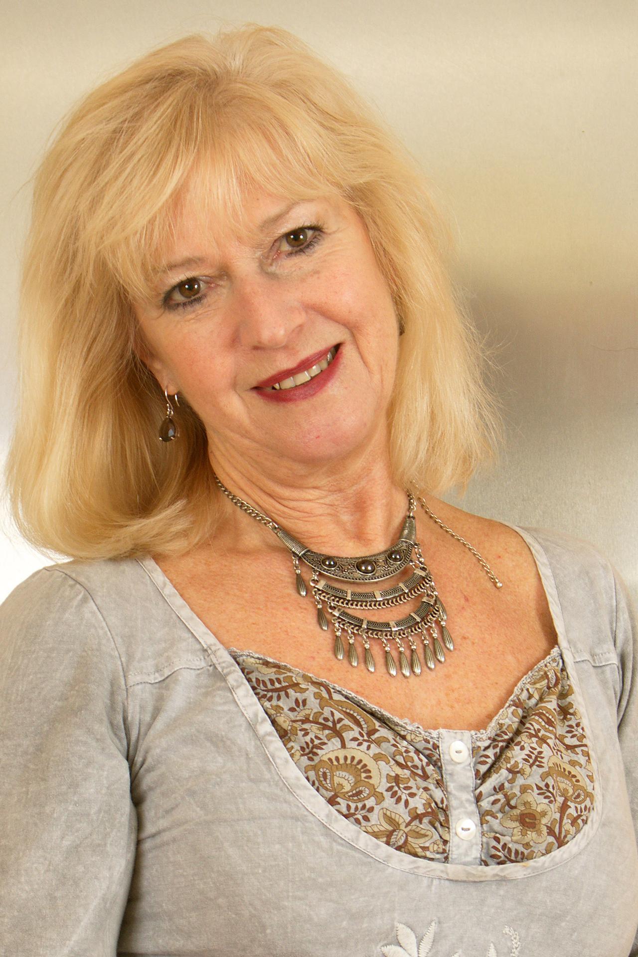 Photo HD Sapphire Louise - 3