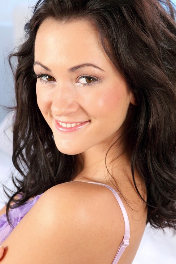 Photo HD Tess Lyndon - 8