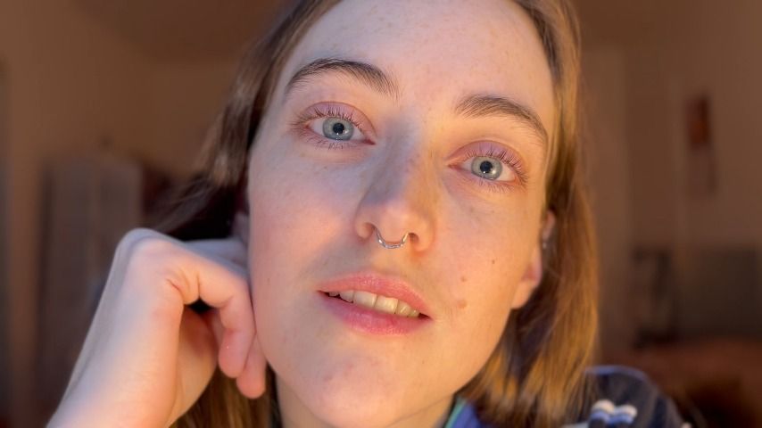 Eye Contact Cum Encouragement