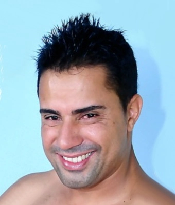 Alex Junior Anulingus