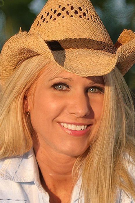 Photo HD Suzanne Winters - 1