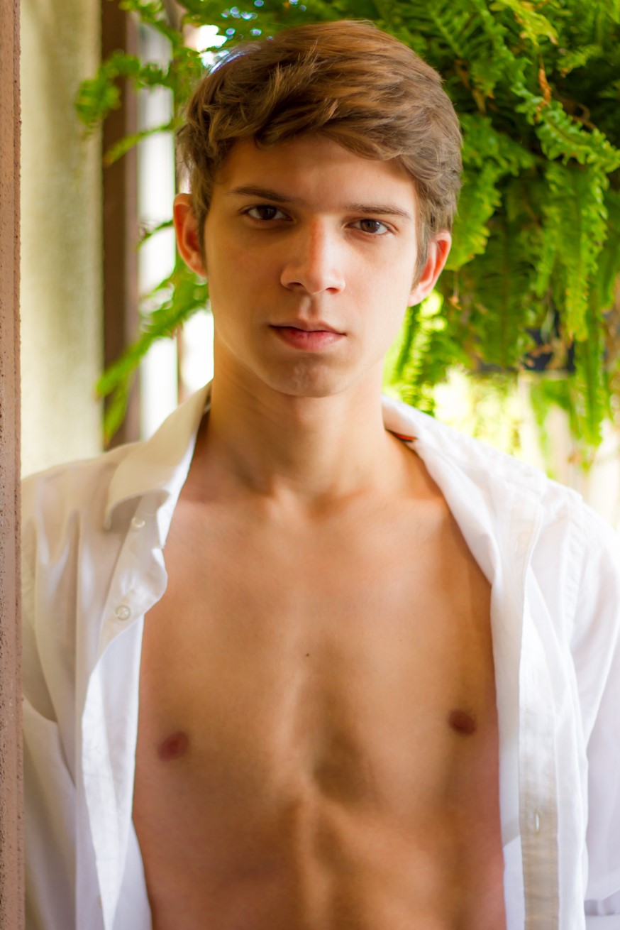 Photo HD Adrian Rivers - 1