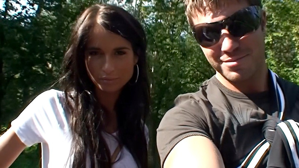 Amateur Sucking Dick in the Park