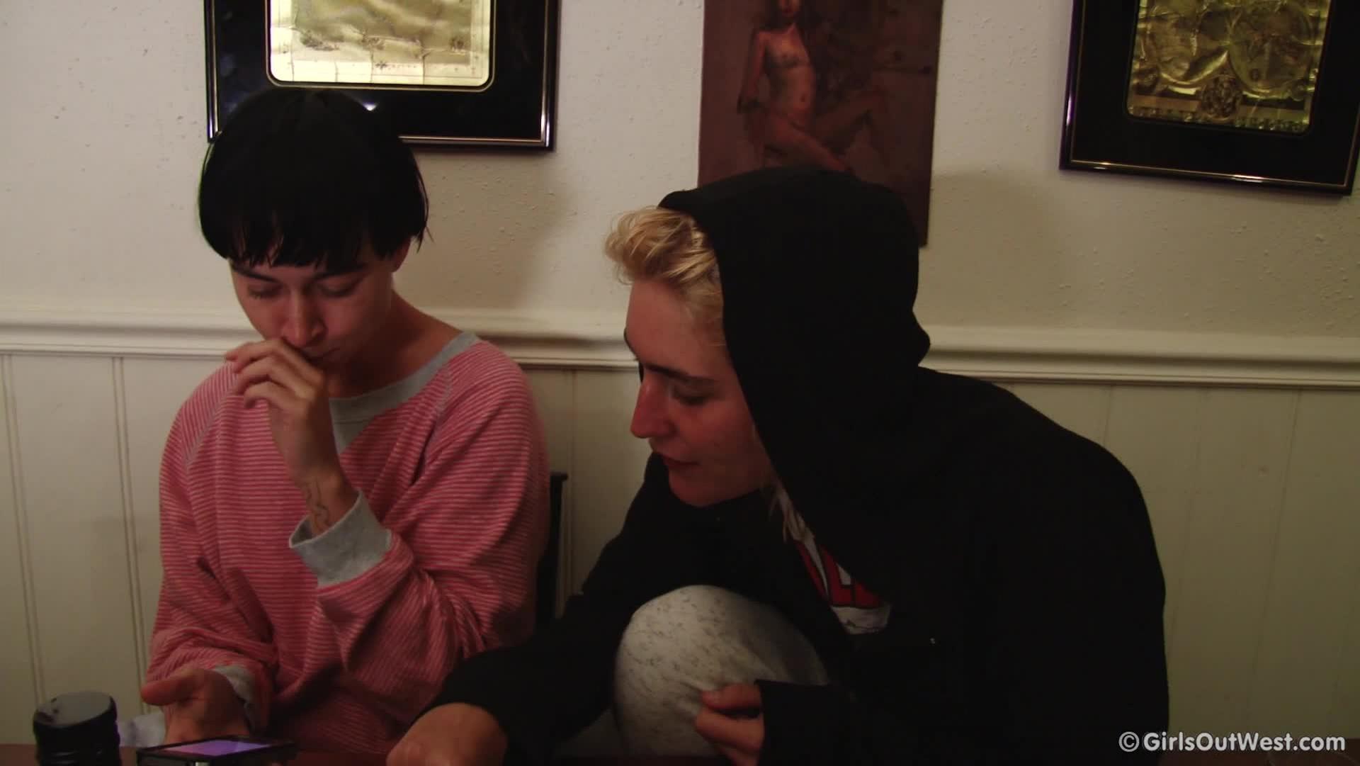 Marina, Steel, Ren - BTS Chat