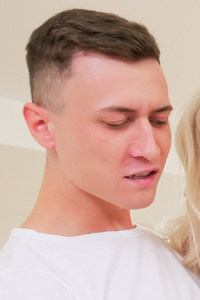 Photo HD Charlie Dean - 8