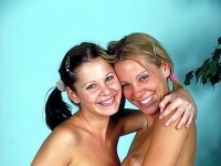 Two teen pussy munchers enjoy a kinky play in bed