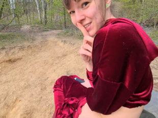 My 1st OUTDOOR SQUIRT with toys !!