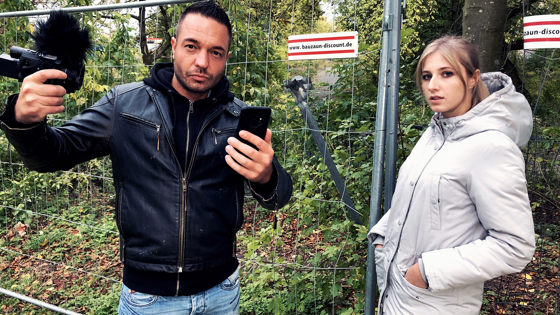 Shy Minori badly wants to get fucked outdoors