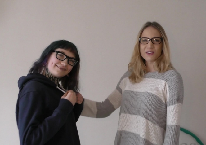 Miss Pussycat First Time Lesbian Experiments With Hot Suicide Girl Andy Teen