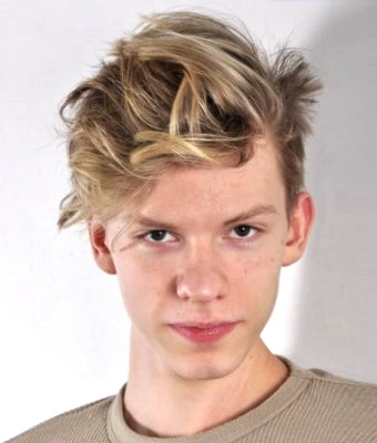 Alex Powelly Masturbation