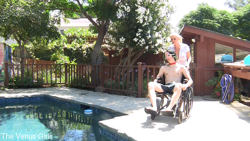 Step-Mamas Little Cum Cleaner