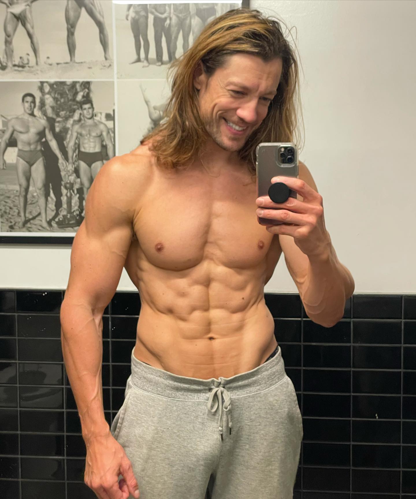 Jean Val Jean Digital Playground