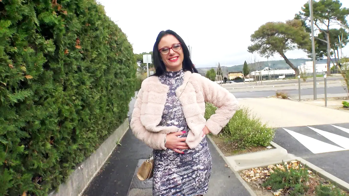 Angelina, 27, Manager of a Brewery!