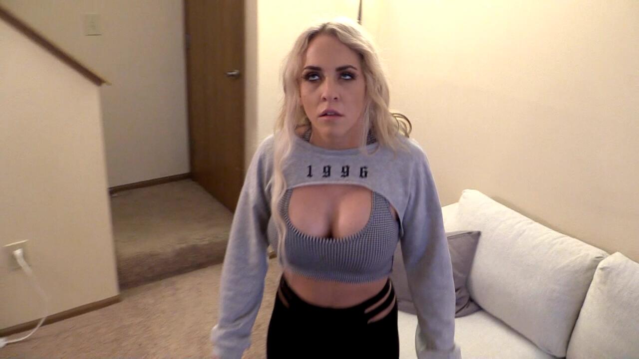 Mandy Faints