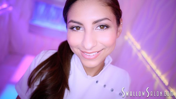 Nina North Natural Babe Loves To Swallow