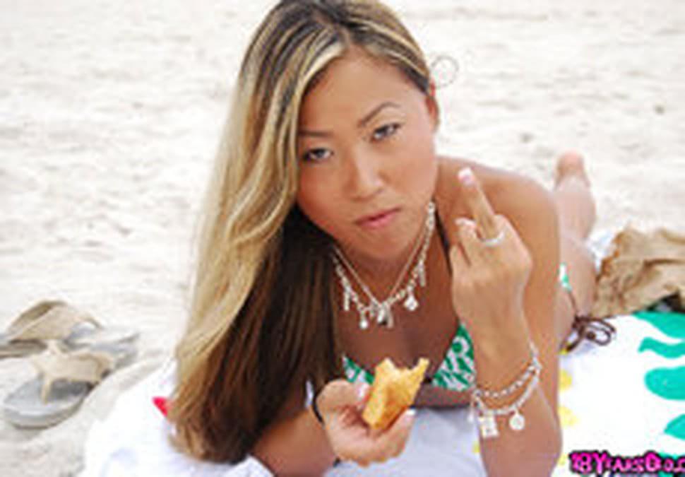 Eggroll Eater