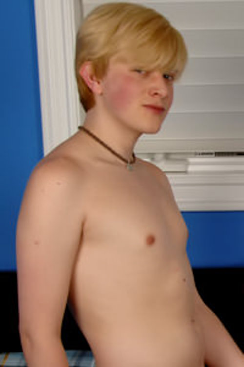 Leon Styles Anulingus