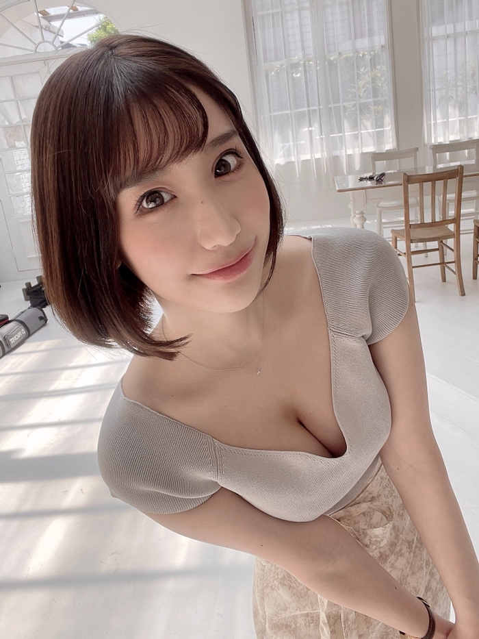 Photo HD Emi Nishino - 5