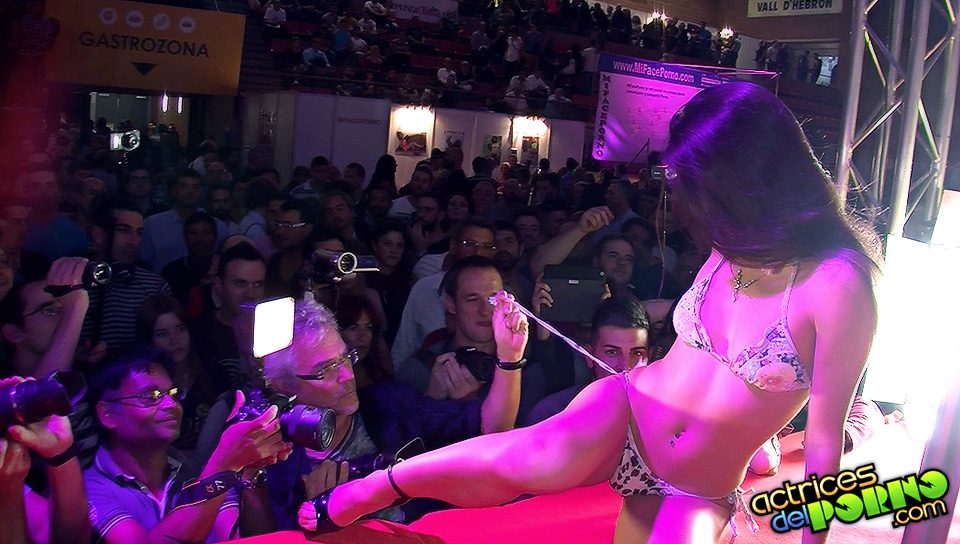 Carolina Abril wants sex with Potro de Bilbao