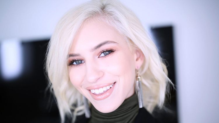 Kiara Cole Returns to Amateur Allure For a Hot Load Deposit