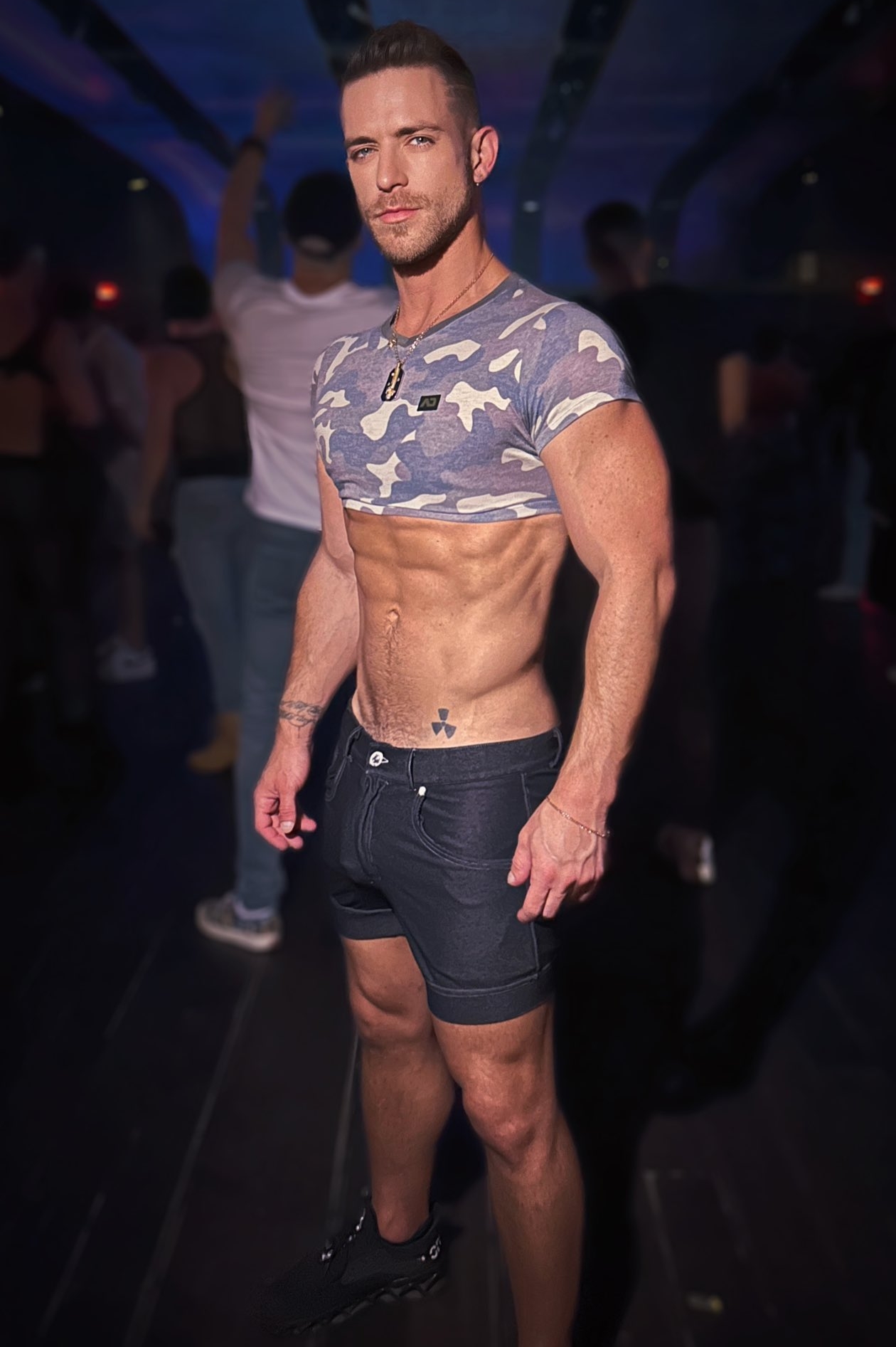 Kaden Hylls Falcon Studios