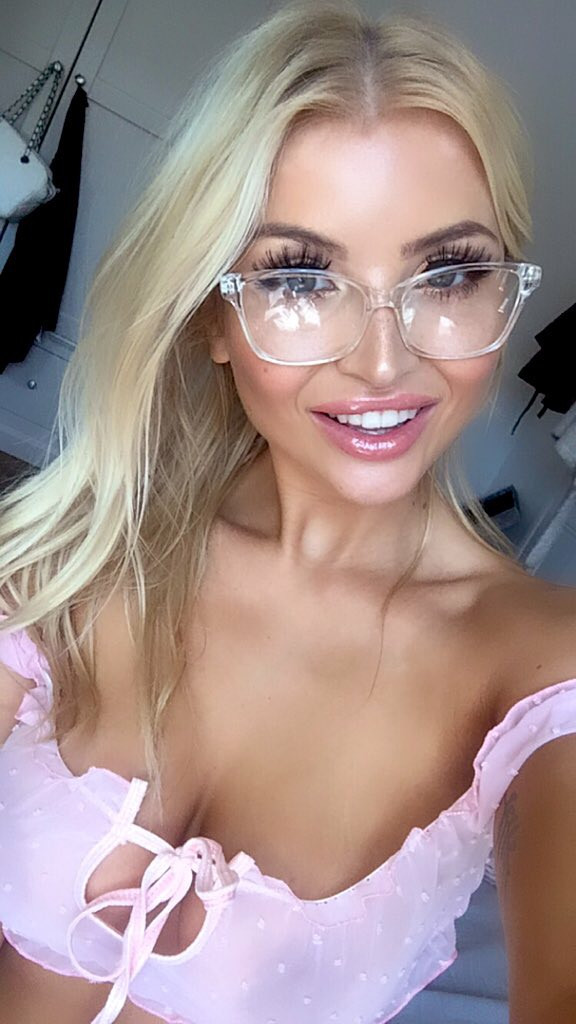 Photo HD Daisy May - 2