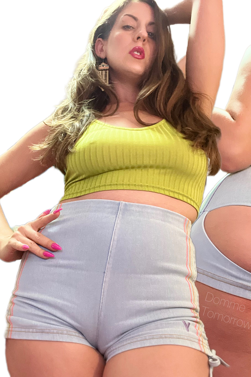 Photo HD Domme Tomorrow - 6