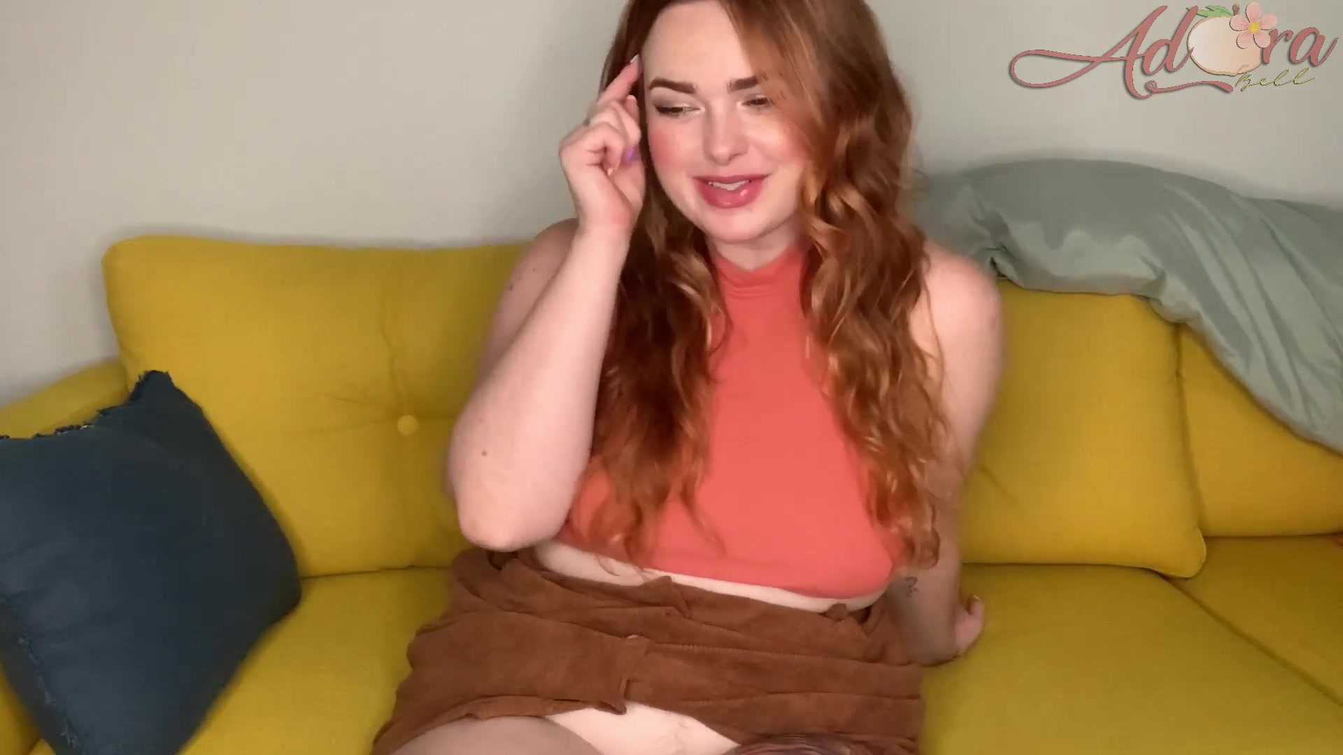 Cute First Date is Hairy and Smelly!