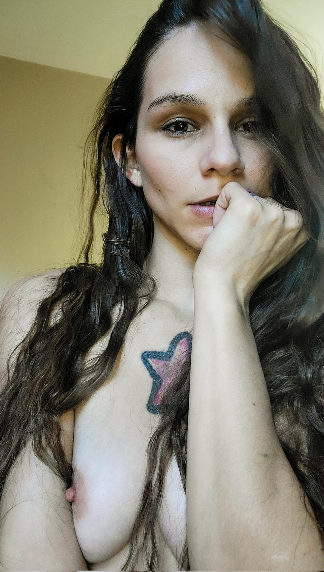 Photo HD Katy Faery - 3