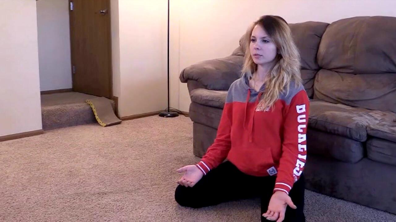 Taylor Hypnotized 4