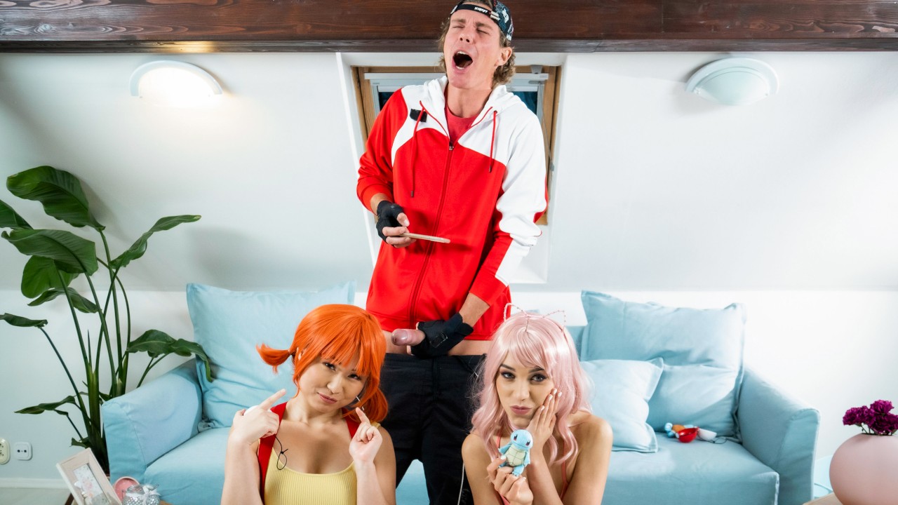 Naughty Cosplay Teens Have A Threesome